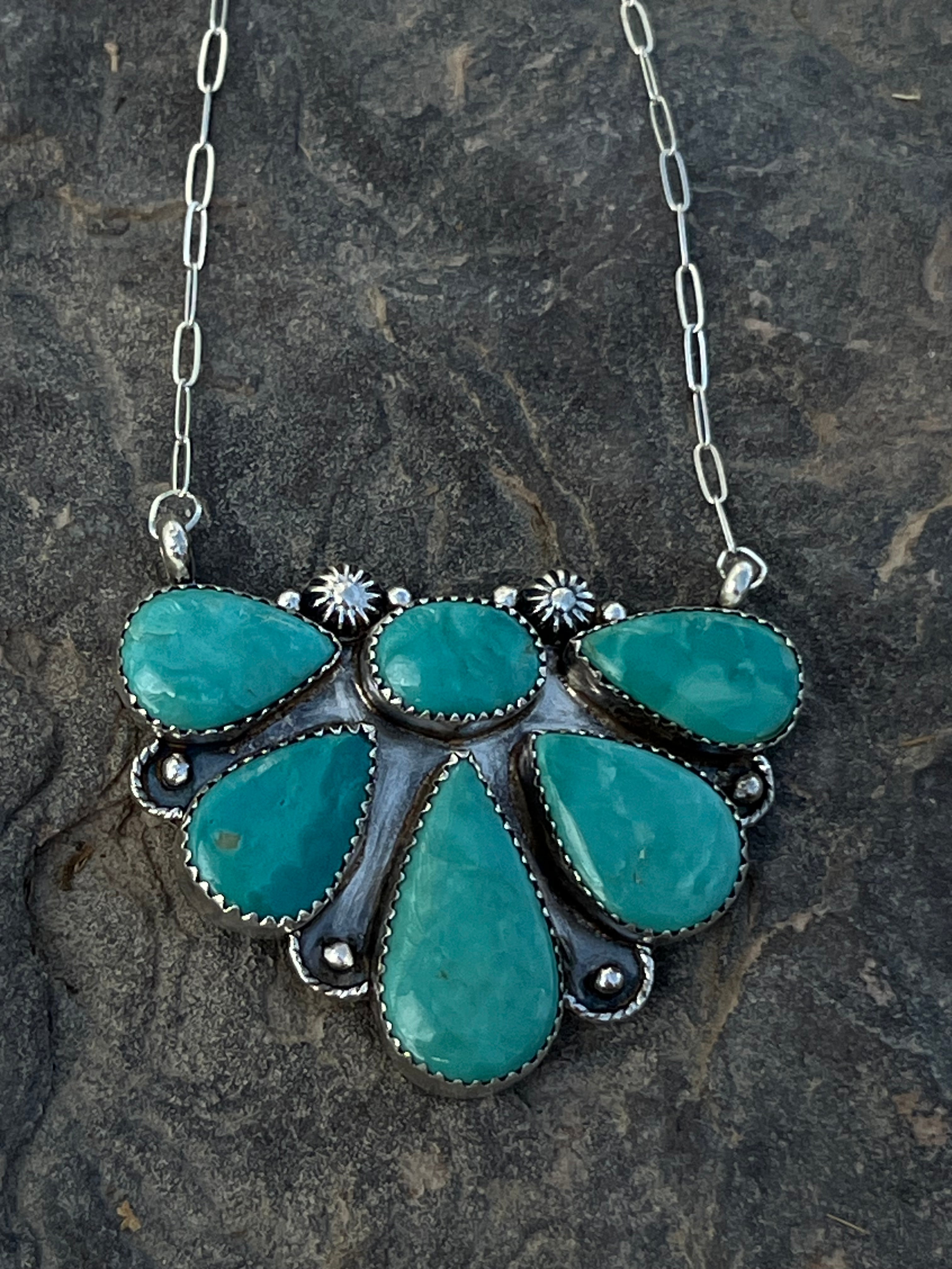 Short Round Necklace